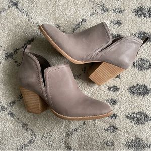 Jeffrey Campbell Rosalee Ankle Booties in Taupe Gray